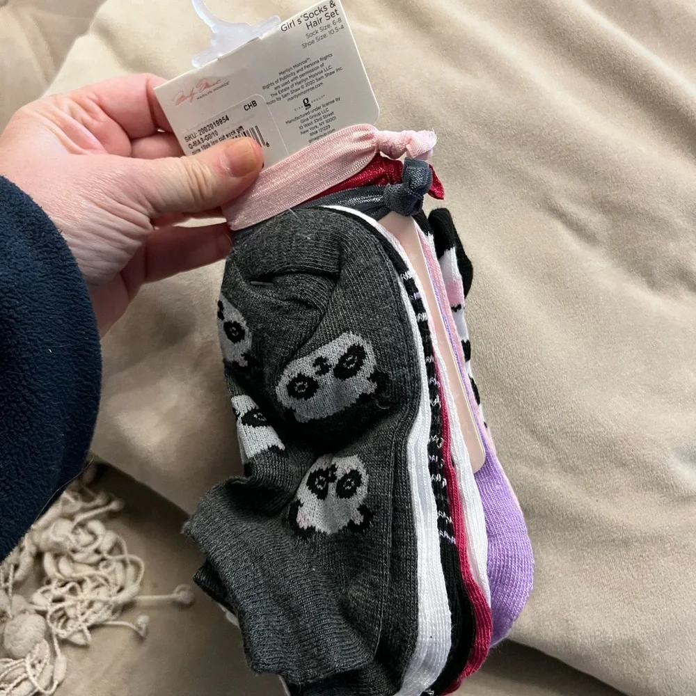 Marilyn Monroe socks and hair ties